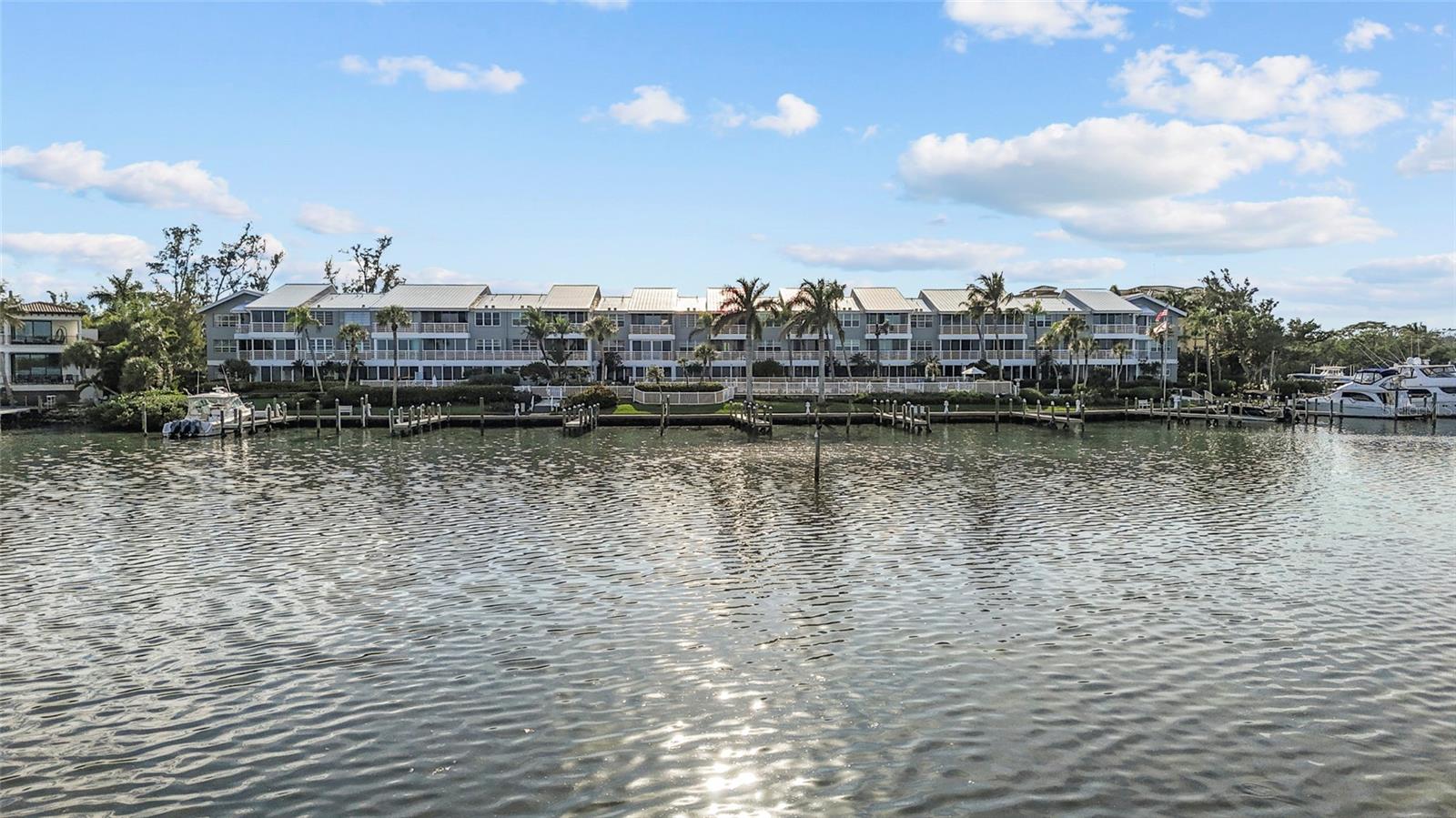 615 Dream Island Pl #105, Longboat Key, FL 34228 photo