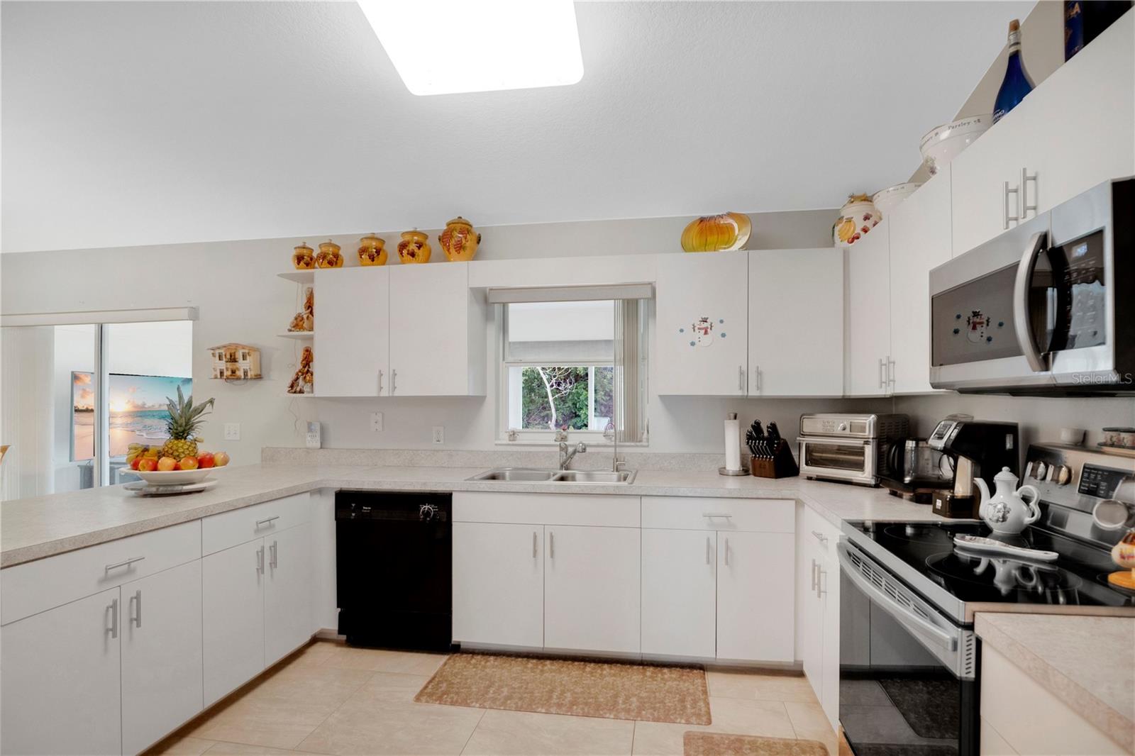 18 Angeles Rd, Debary, FL 32713 photo