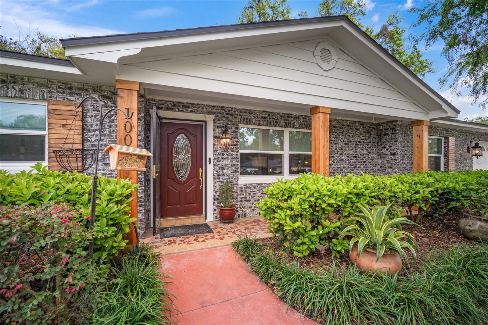1003 Mandalay Dr, Brandon, FL 33511 photo