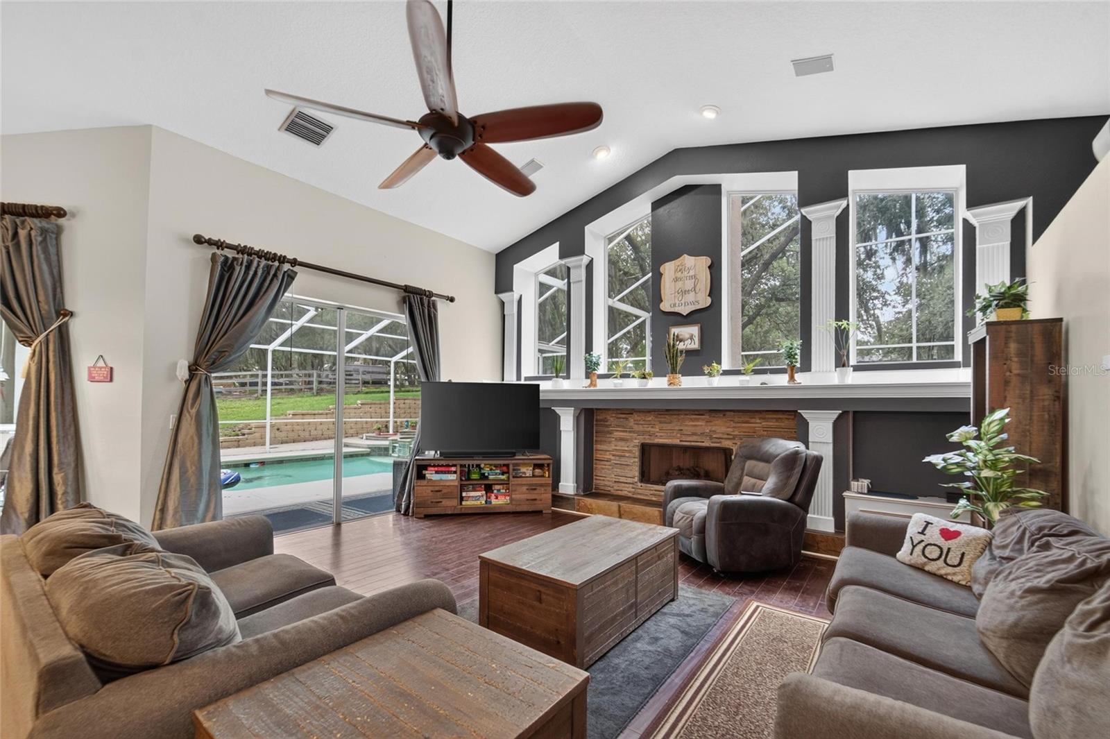 13020 Shadow Run Blvd, Riverview, FL 33569 photo