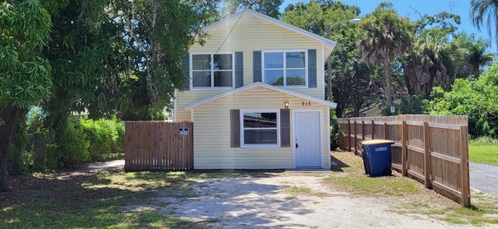 915 Seminole St, Clearwater, FL 33755