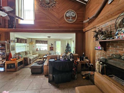 Single Family Residence in DADE CITY FL 32348 MARCHMONT CIRCLE 15.jpg
