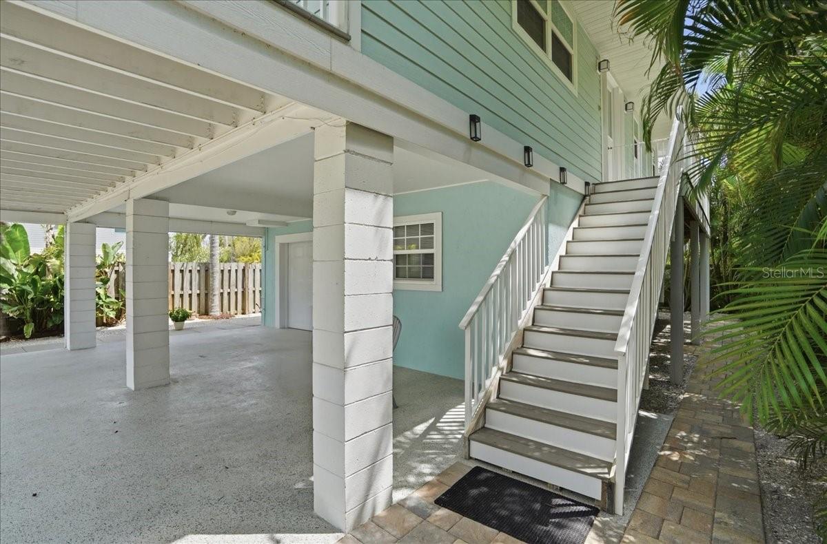 2811 Gulf Dr, Holmes Beach, FL 34217 photo