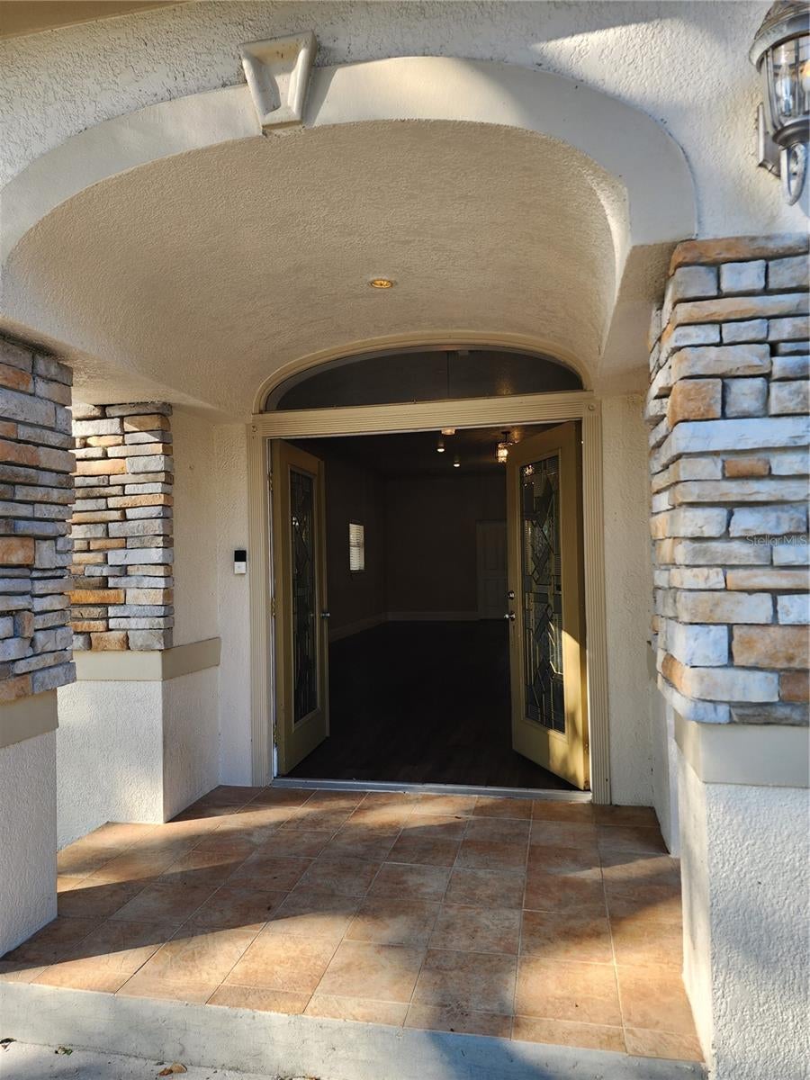 24247 Wolf Branch Rd, Sorrento, FL 32776 photo