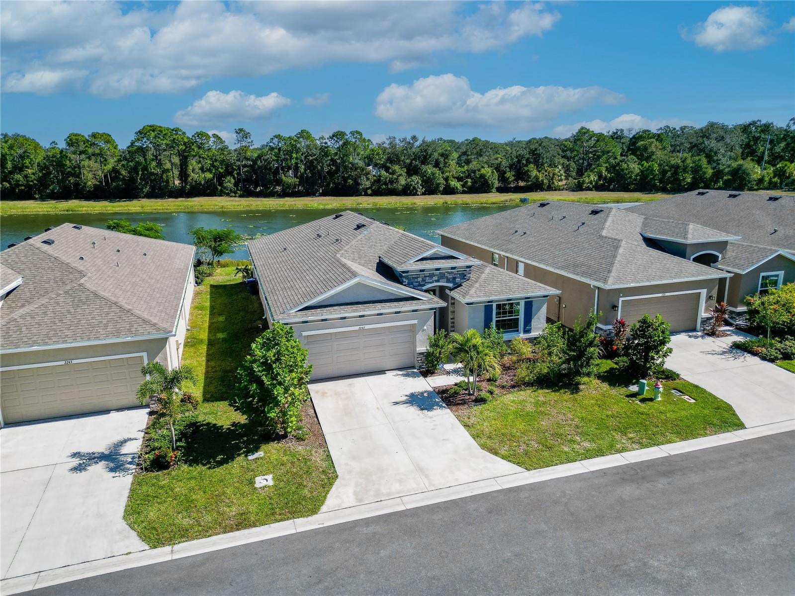 2247 Midnight Pearl Dr, Sarasota, FL 34240 photo