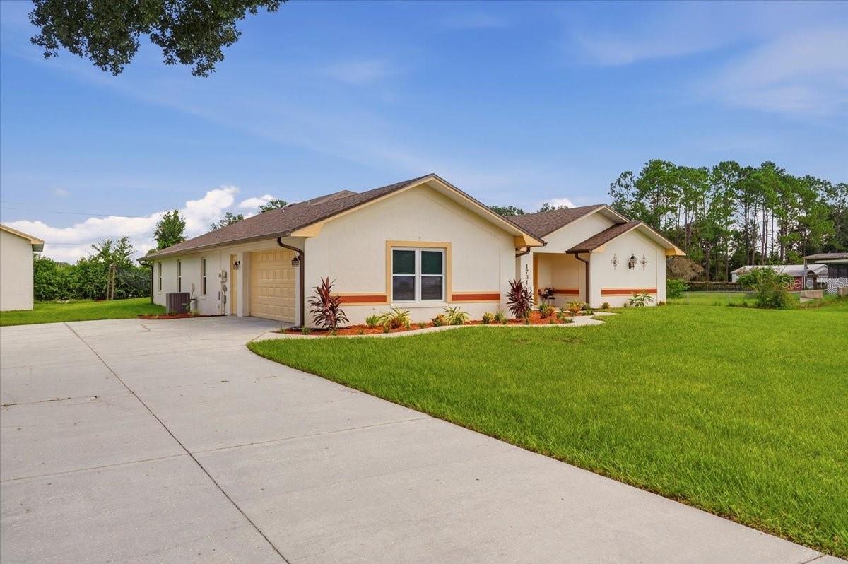 1731 Brangus Dr, Lakeland, FL 33810 photo