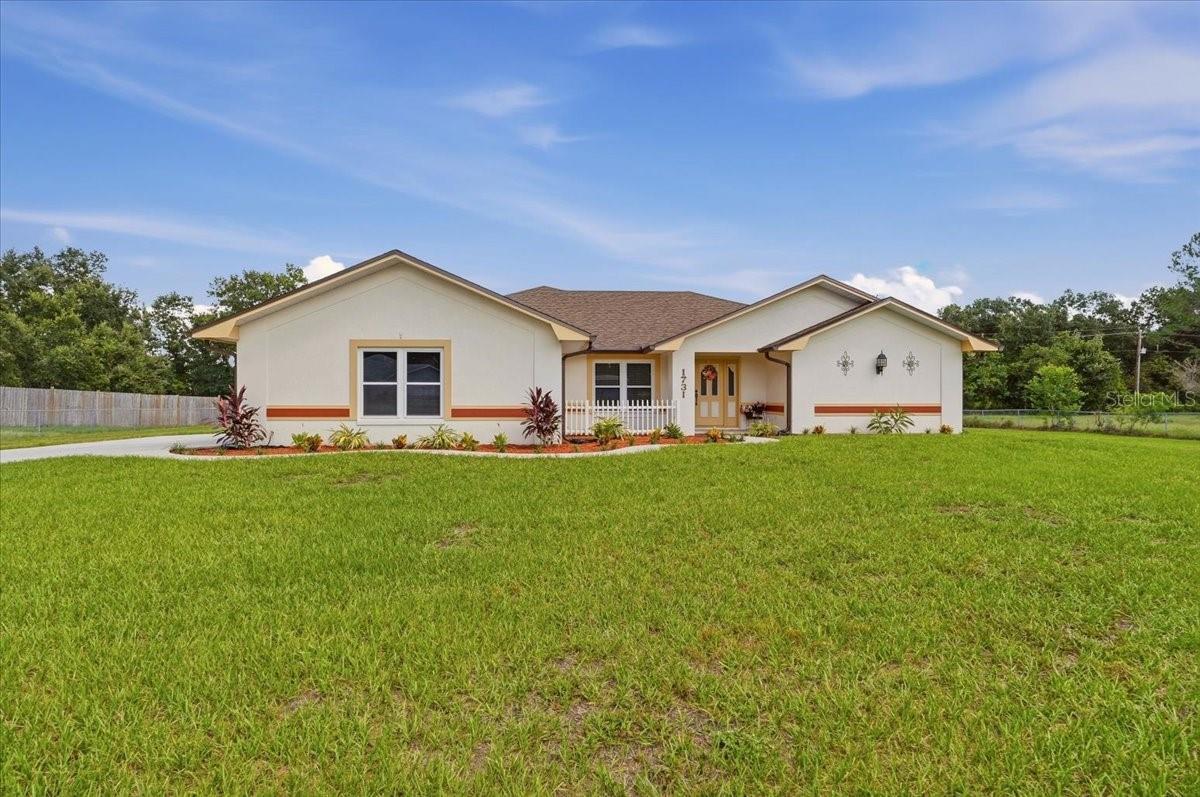 1731 Brangus Dr, Lakeland, FL 33810