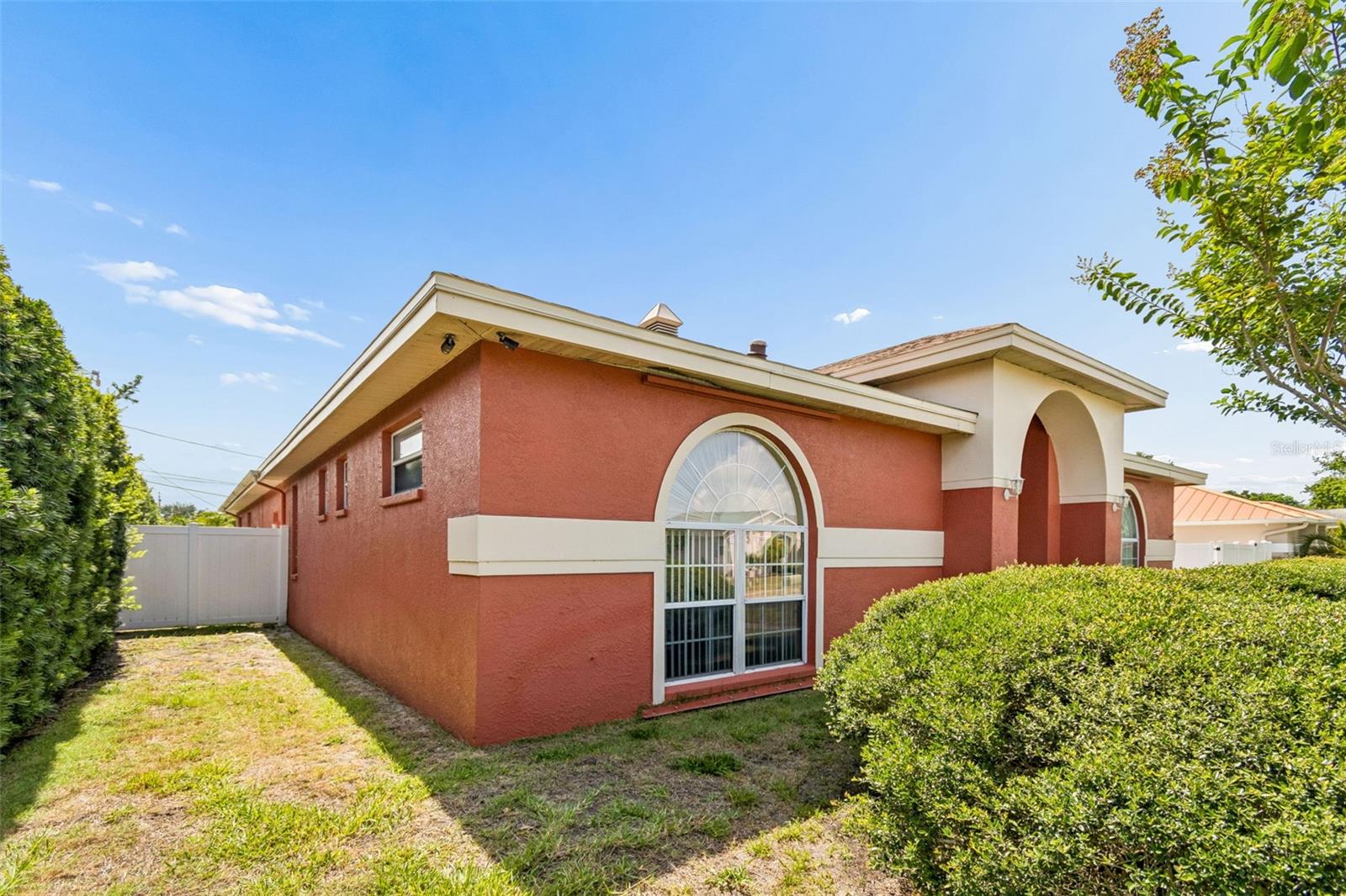 7791 Carver Ct, Seminole, FL 33772 photo