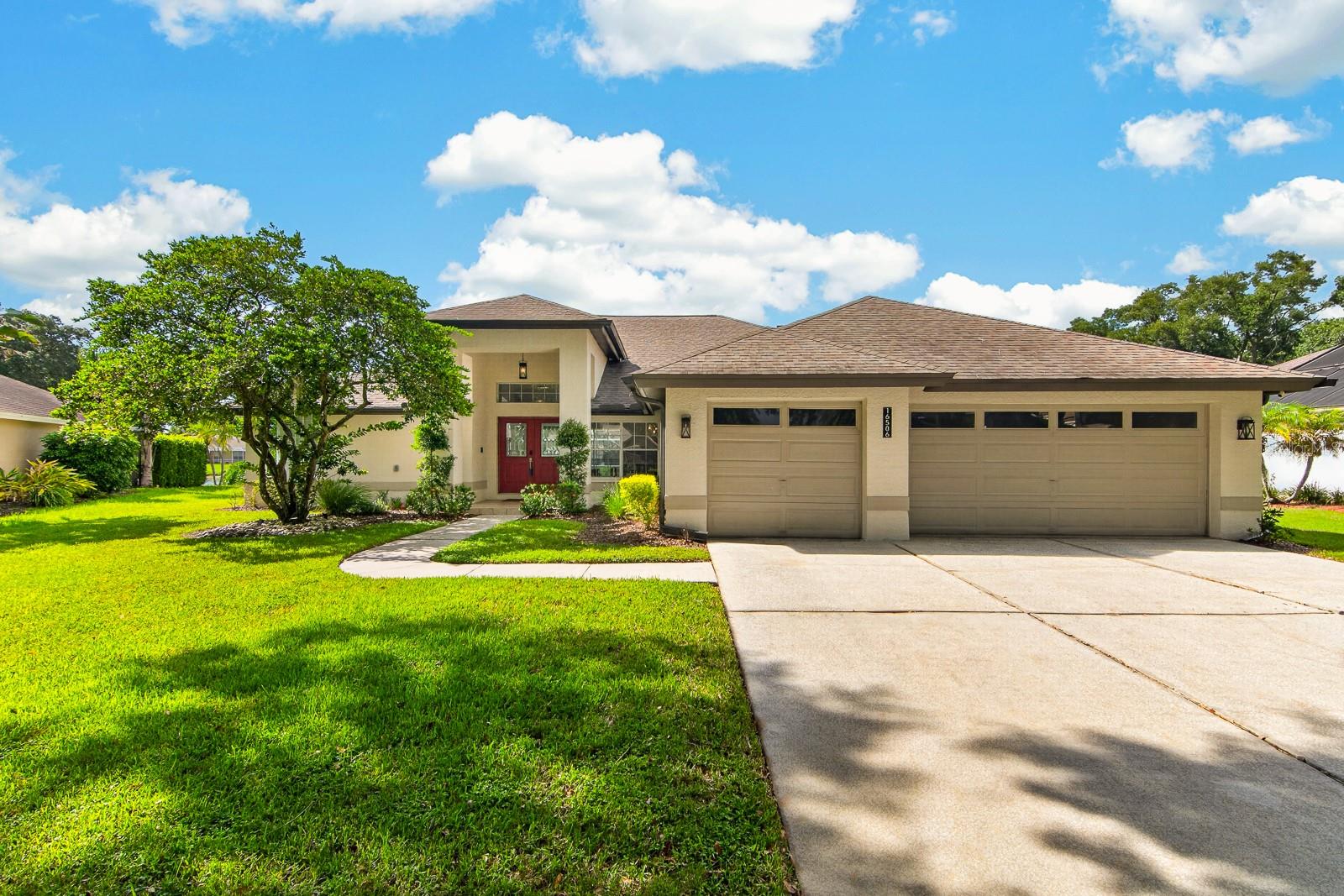 16506 Longleat Dr, Lutz, FL 33549
