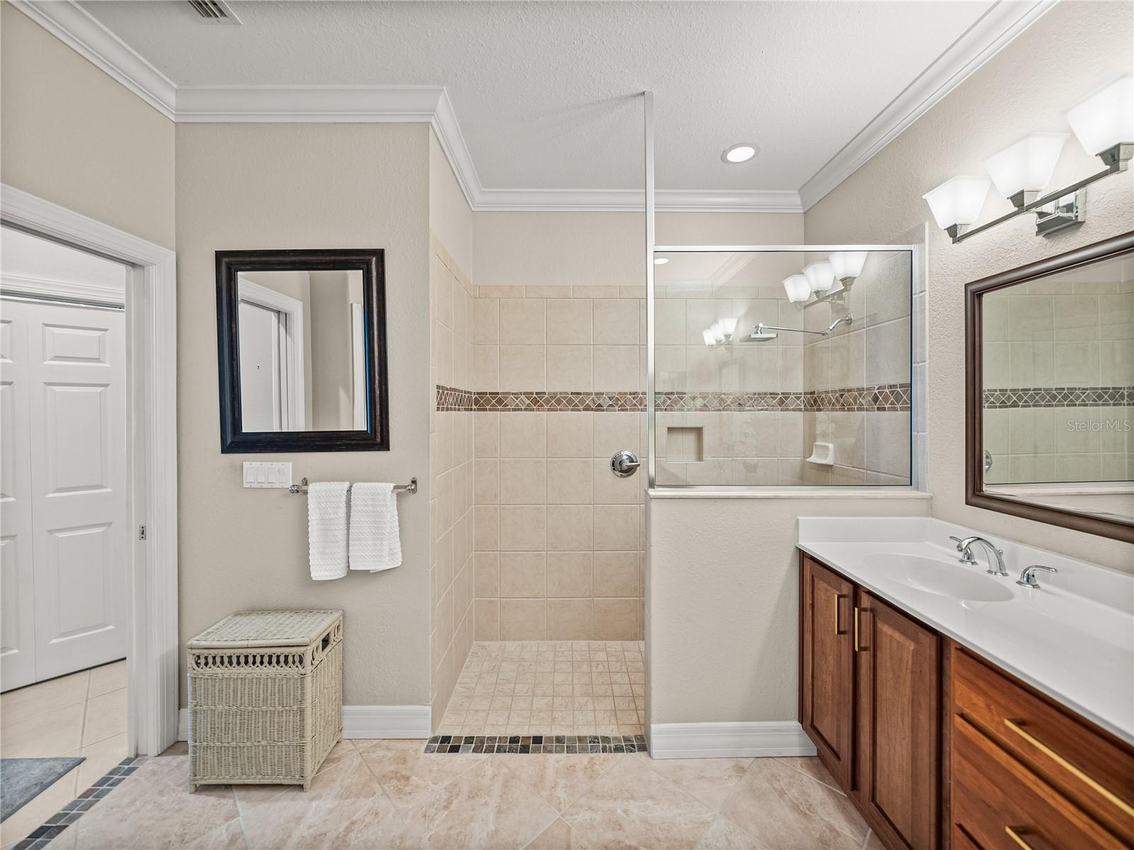 Townhouse in DADE CITY FL 13209 PALMILLA CIRCLE 40.jpg