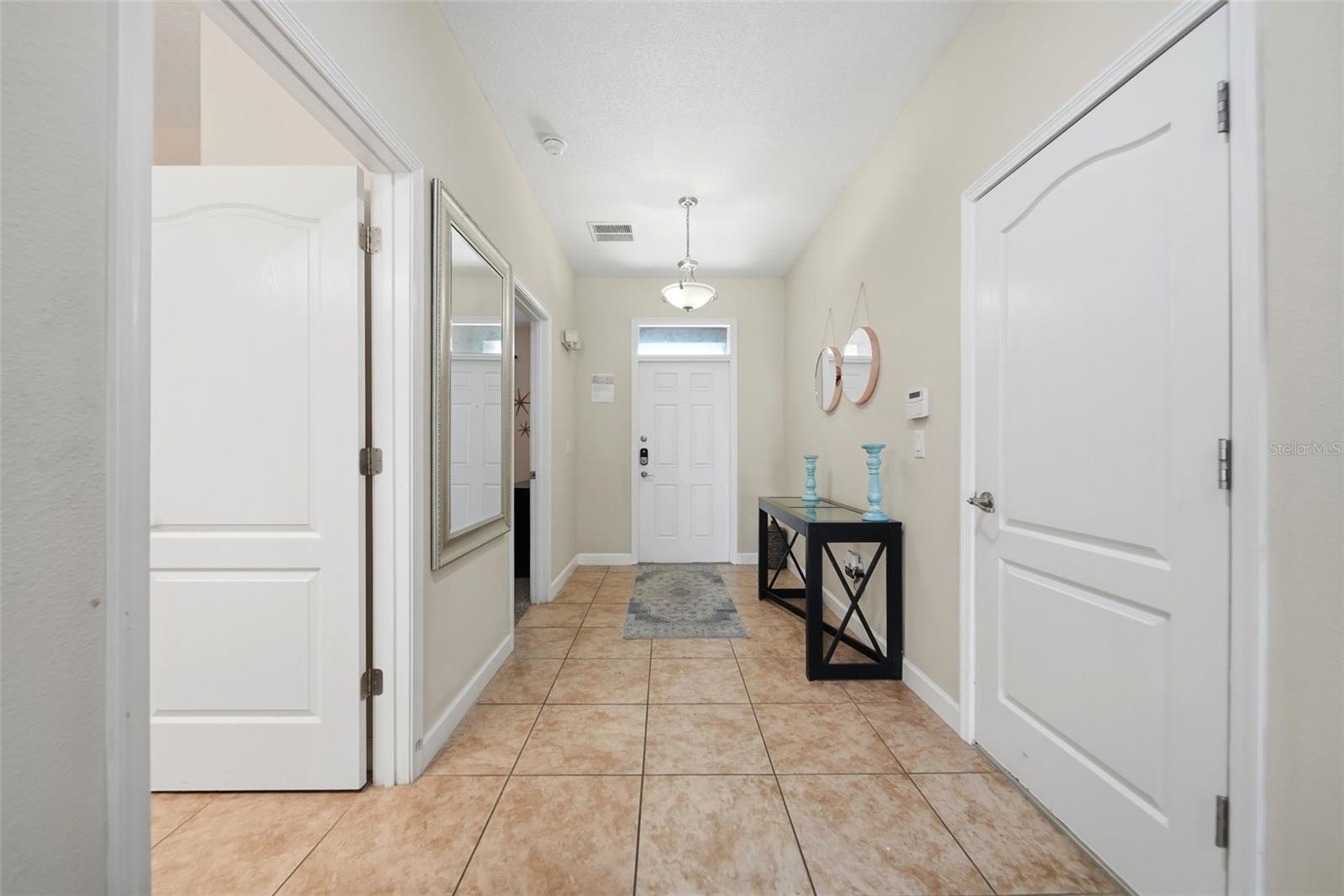 1416 Moon Valley Dr, Davenport, FL 33896 photo