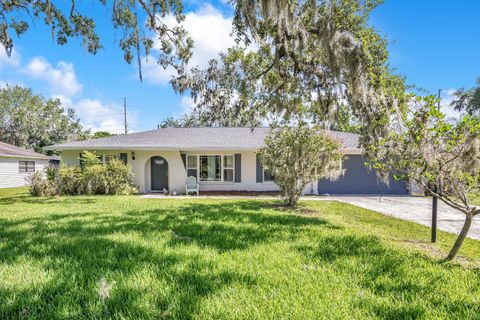 Single Family Residence in LAKELAND FL 127 ELM SQUARE.jpg