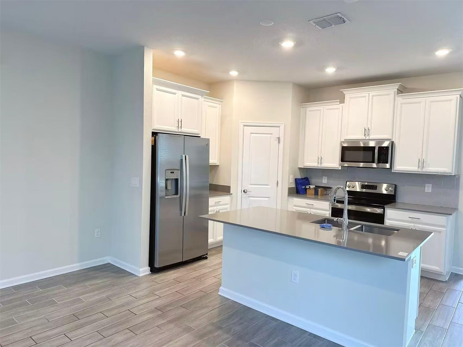 1374 Viscaya Cove Blvd, Winter Garden, FL 34787 photo