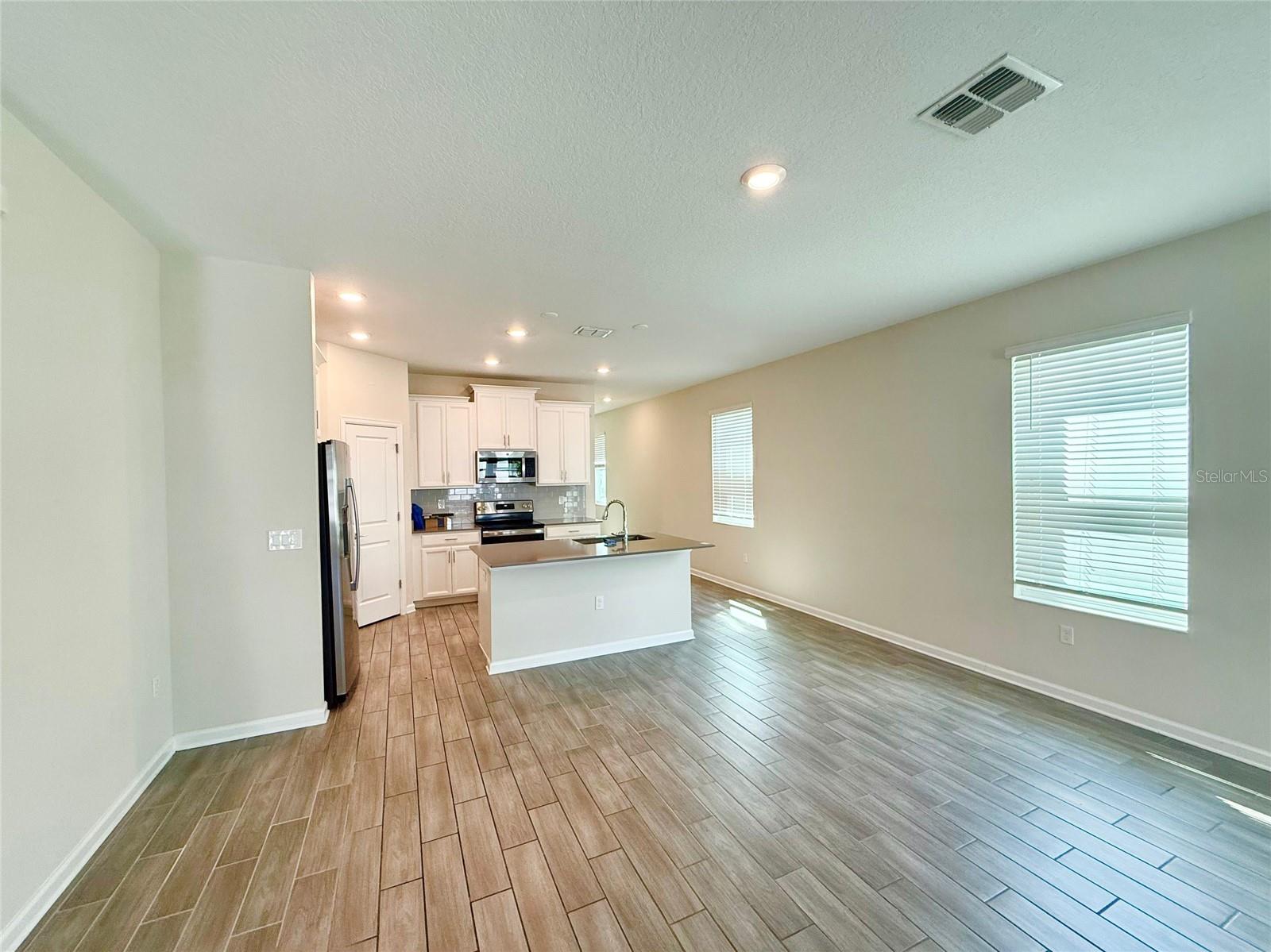 1374 Viscaya Cove Blvd, Winter Garden, FL 34787 photo