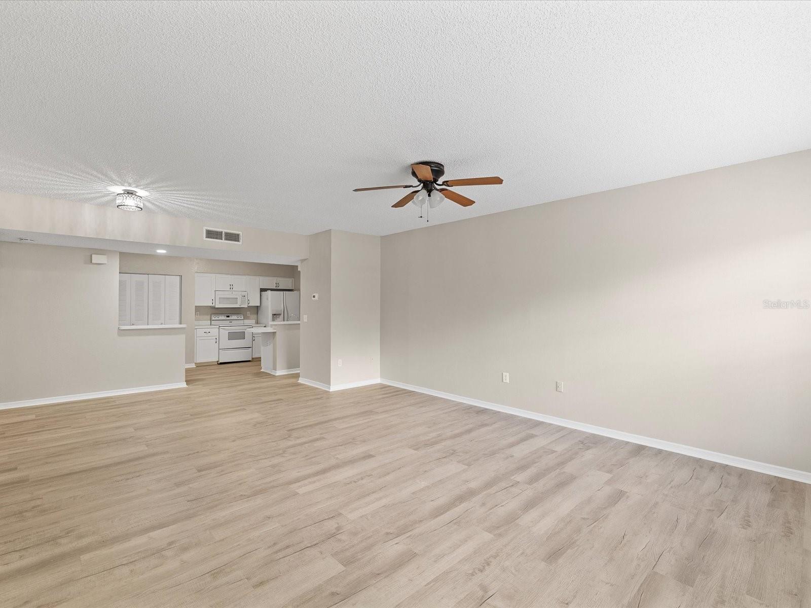 3358 Mermoor Dr #102, Palm Harbor, FL 34685 photo