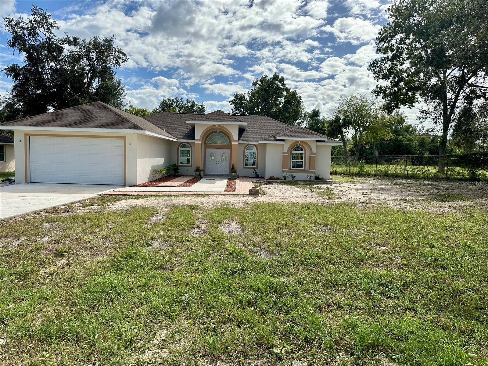 17271 Peggy Avenue Ave, Mount Dora, FL 32757