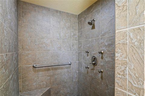 Single Family Residence in DADE CITY FL 3431 RIDERWOOD DR 31.jpg