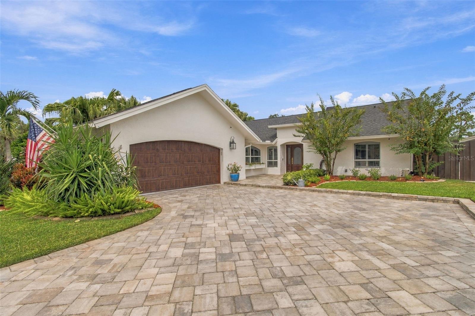 13603 Clubside Dr, Tampa, FL 33624 photo