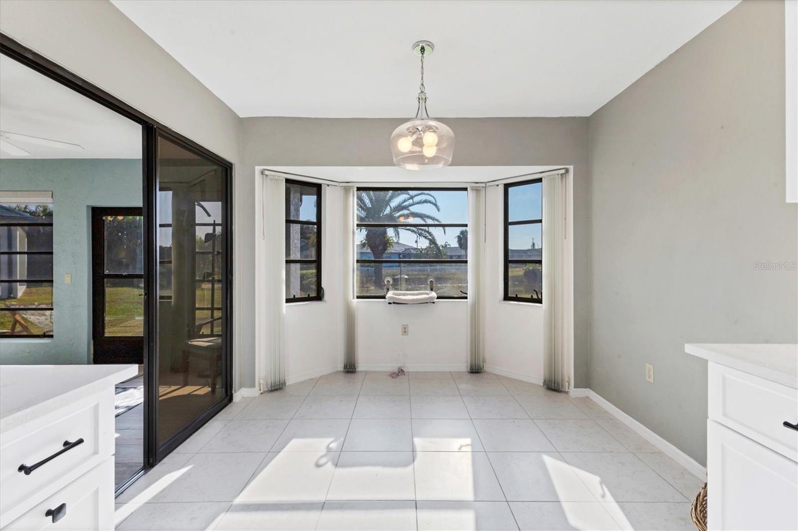25 Bunker Ct, Rotonda West, FL 33947 photo