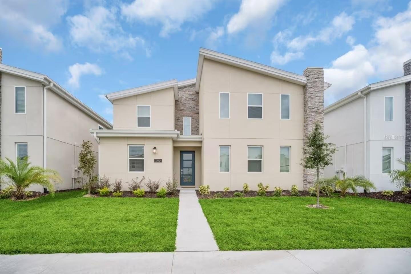 2854 Bookmark Dr, Kissimmee, FL 34746