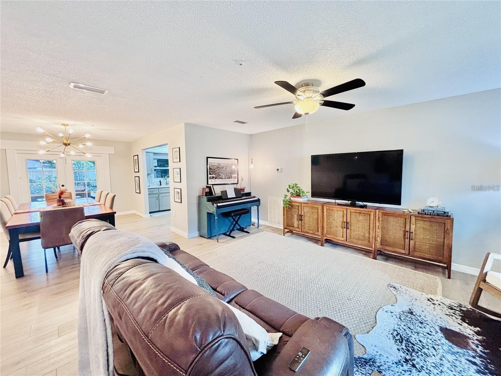 4033 13 Ave, Bradenton, FL 34205 photo
