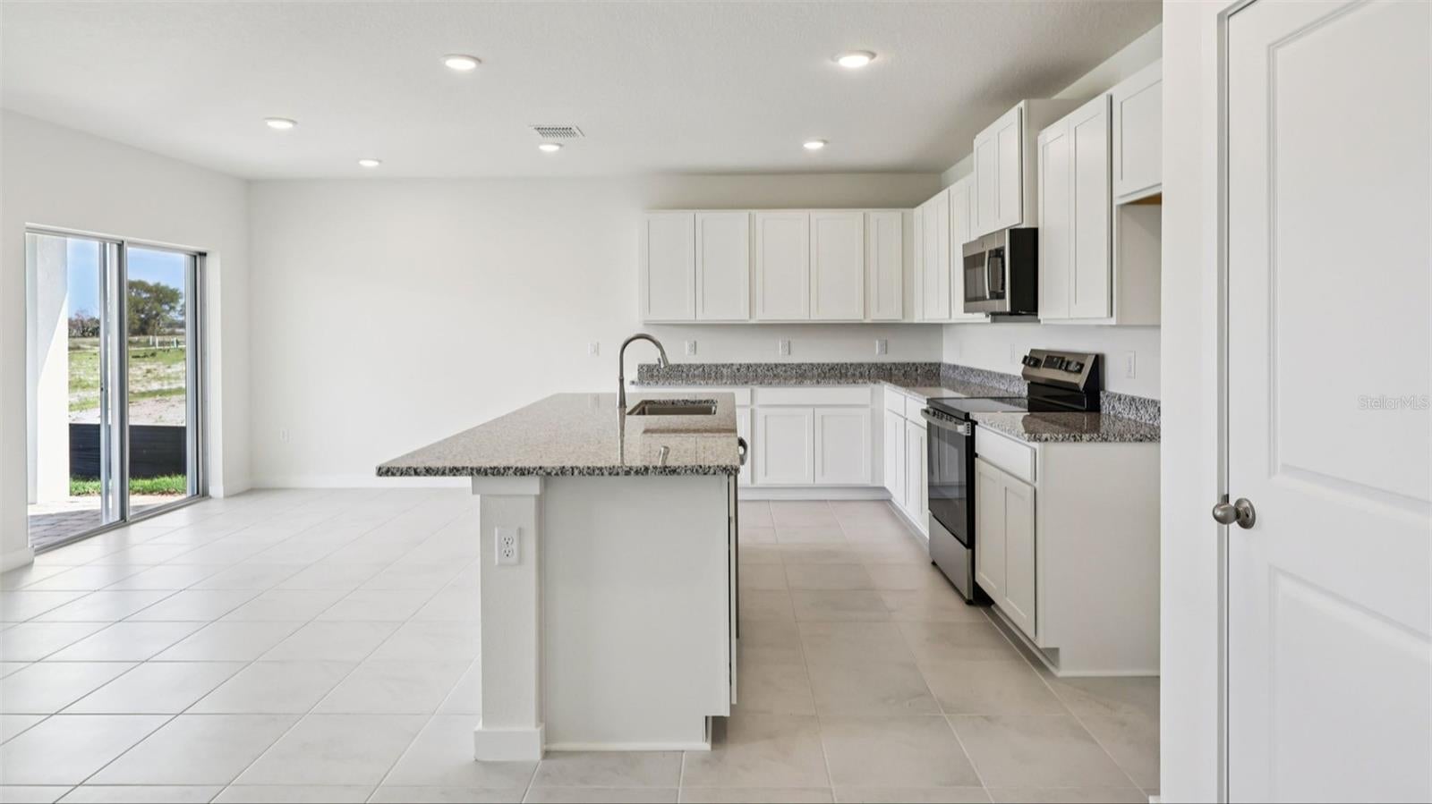815 Andrew St, Winter Haven, FL 33881 photo