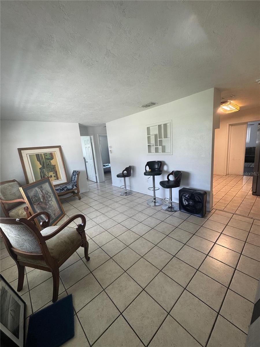 820 Pineland Ave, Venice, FL 34285 photo