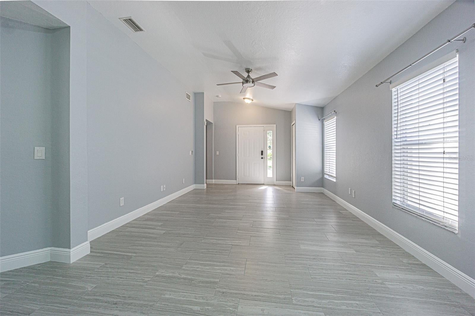 11363 Cocoa Beach Dr, Riverview, FL 33569 photo