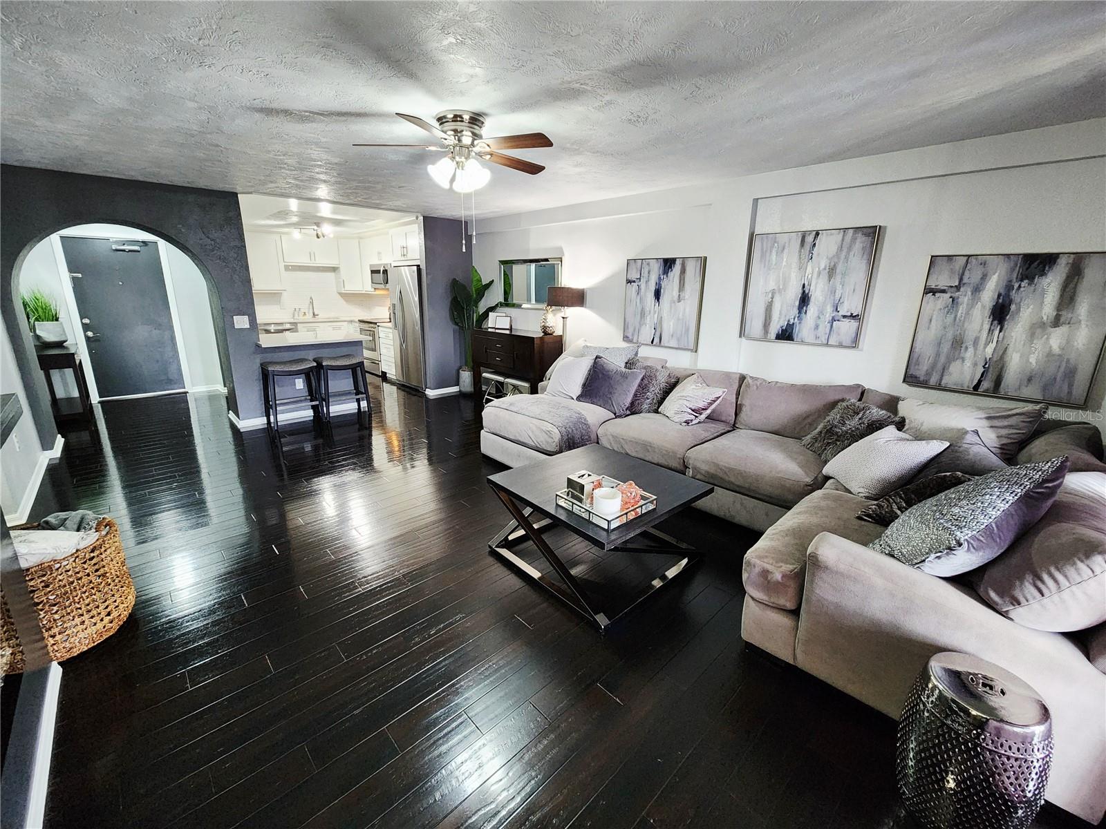 4651 1 St #306, Saint Petersburg, FL 33702 photo