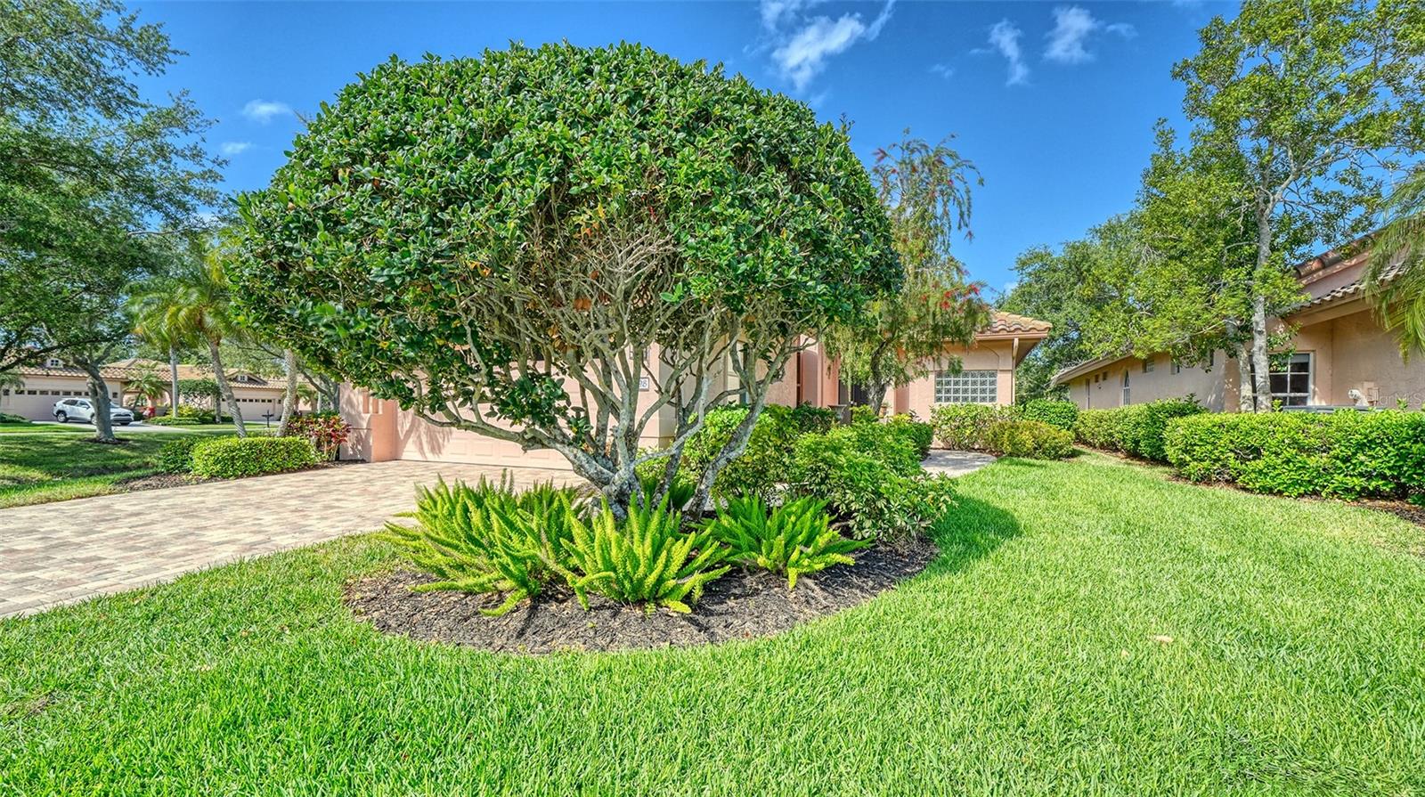 7198 De Lago Dr, Sarasota, FL 34238 photo