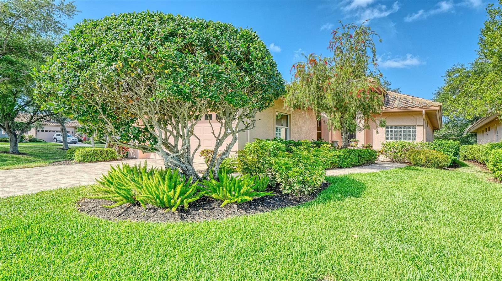 7198 De Lago Dr, Sarasota, FL 34238 photo