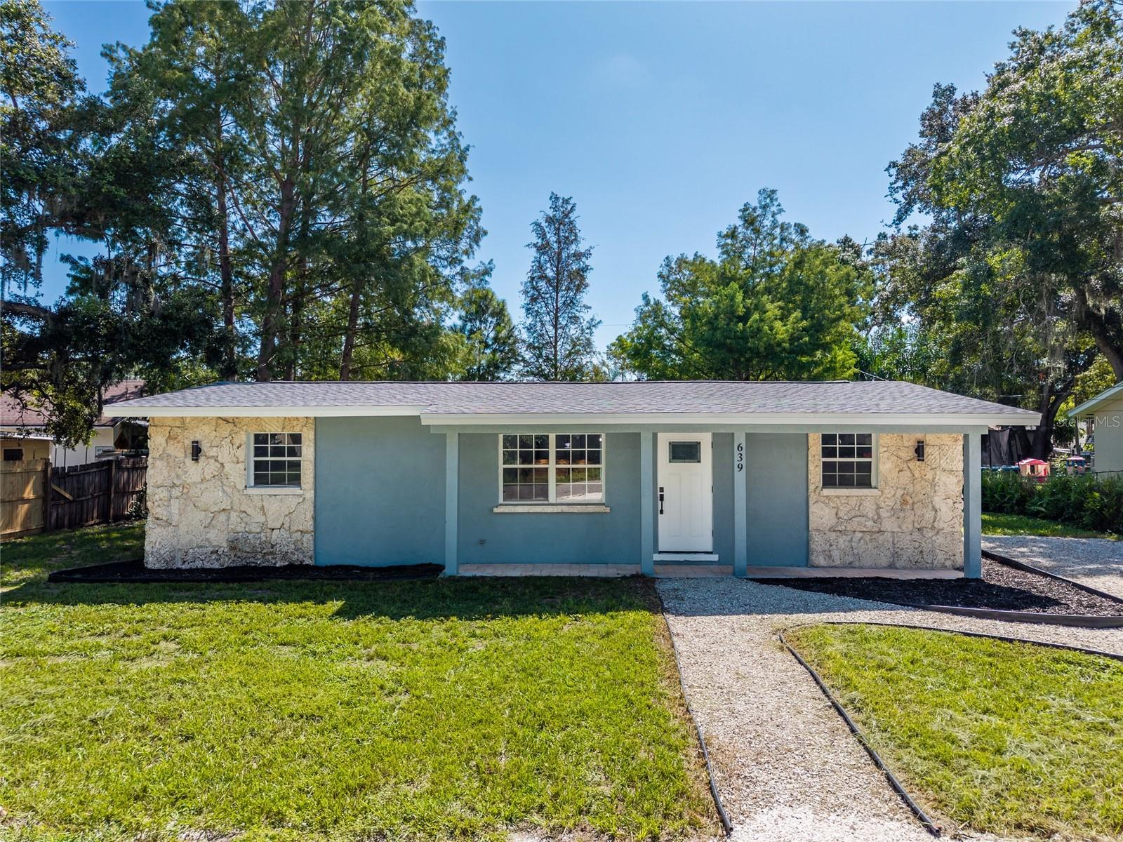 639 Hand Ave, Sarasota, FL 34232 photo
