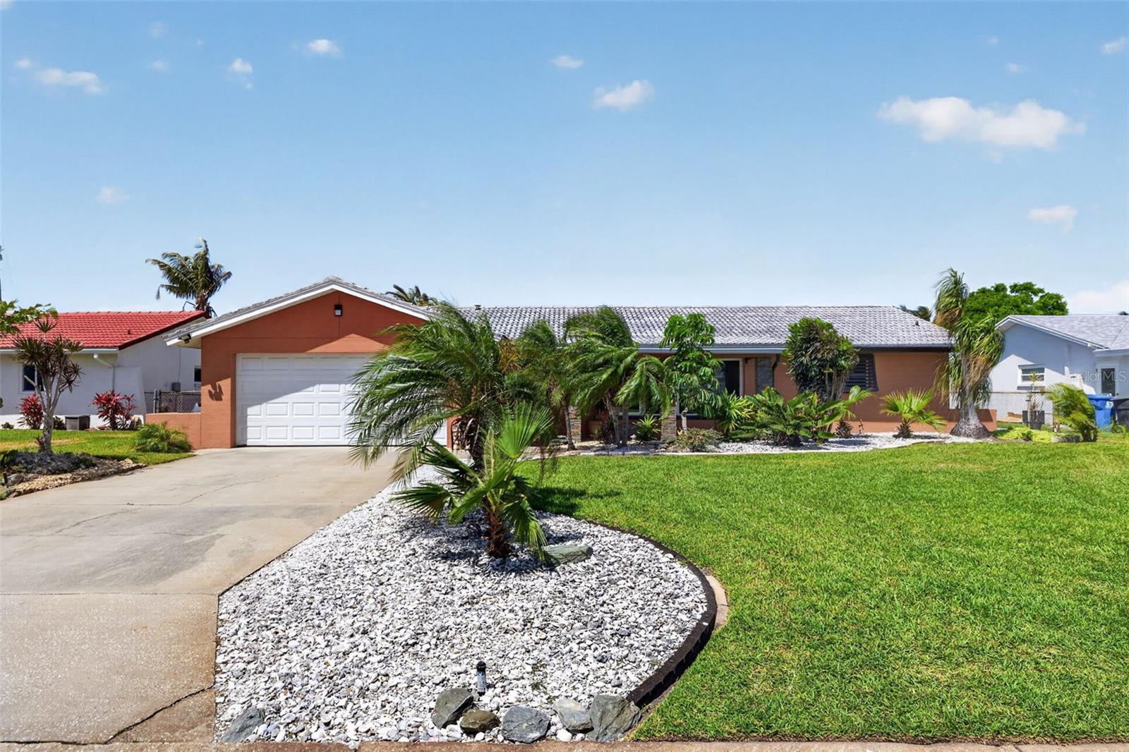 4461 38 Way, Saint Petersburg, FL 33711 photo