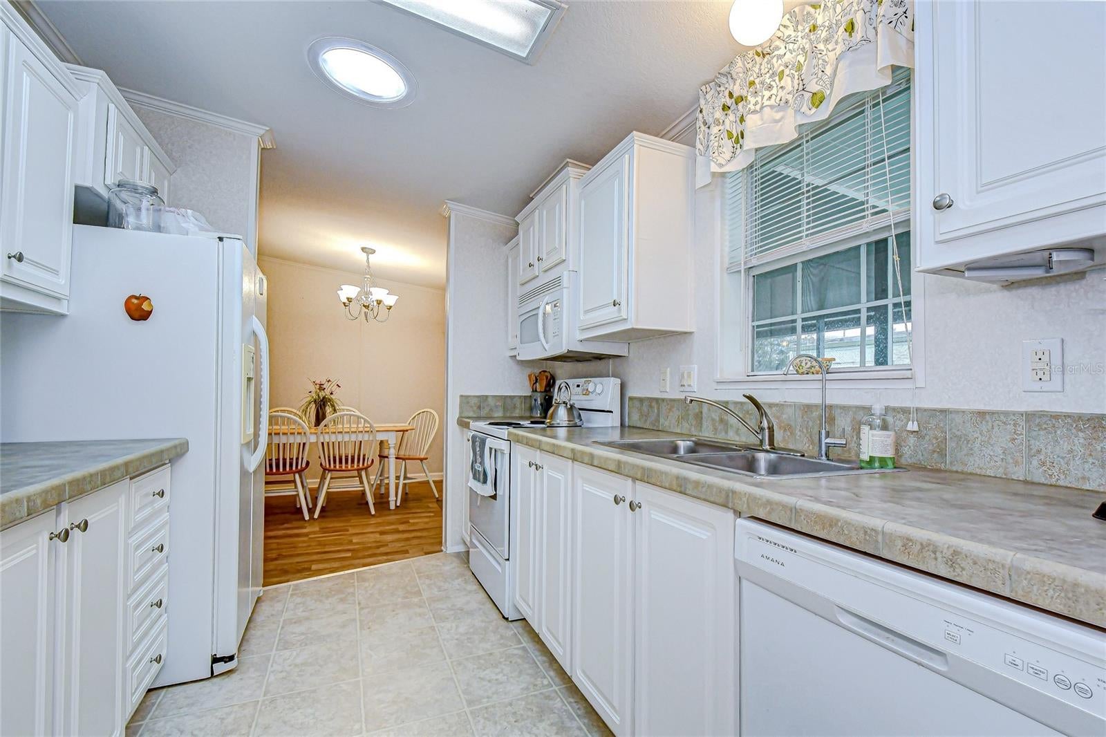 3337 Dawns Dell, Zephyrhills, FL 33541 photo