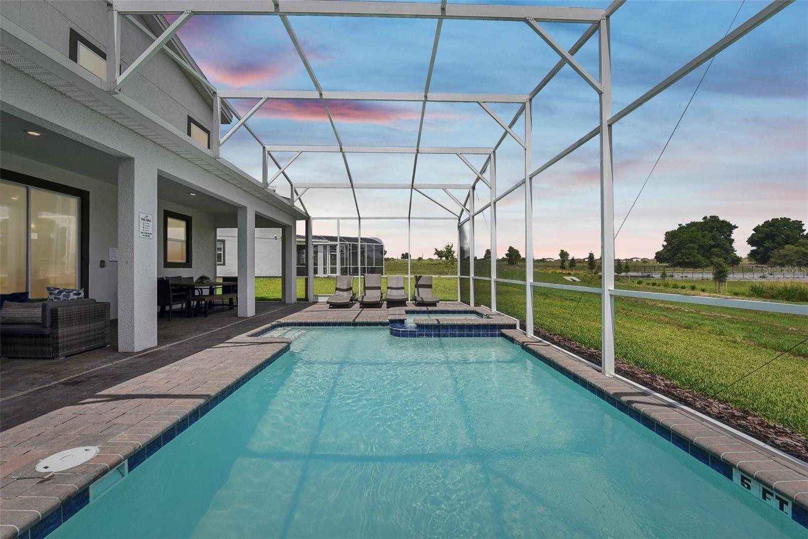9266 Sommerset Hills Dr, Davenport, FL 33896 photo
