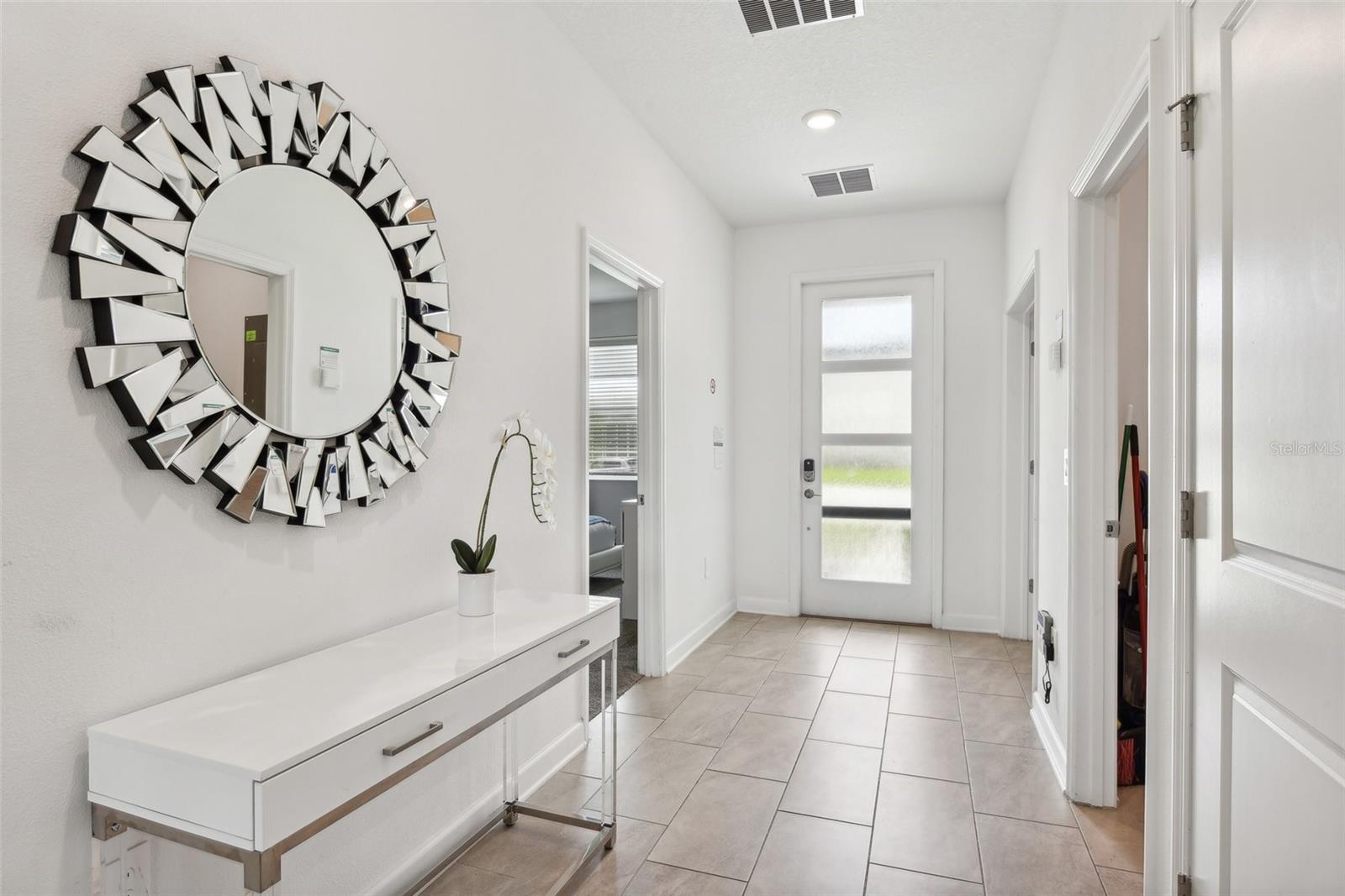 9266 Sommerset Hills Dr, Davenport, FL 33896 photo
