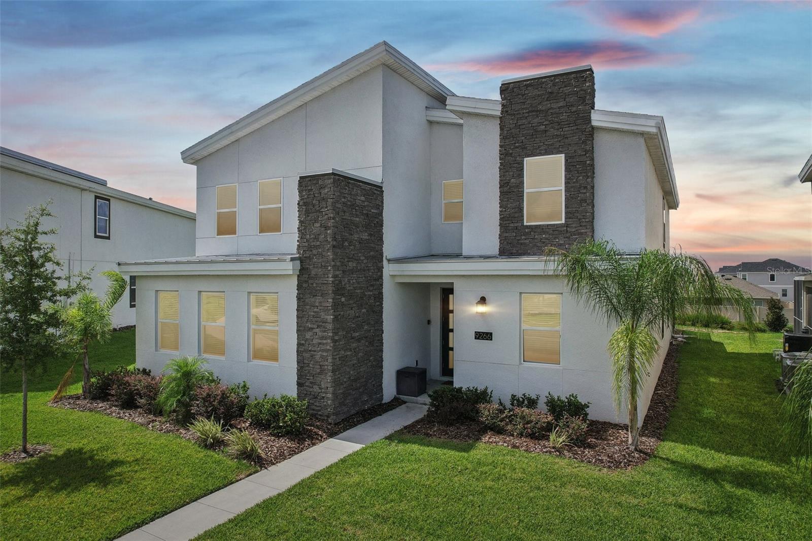 9266 Sommerset Hills Dr, Davenport, FL 33896 photo
