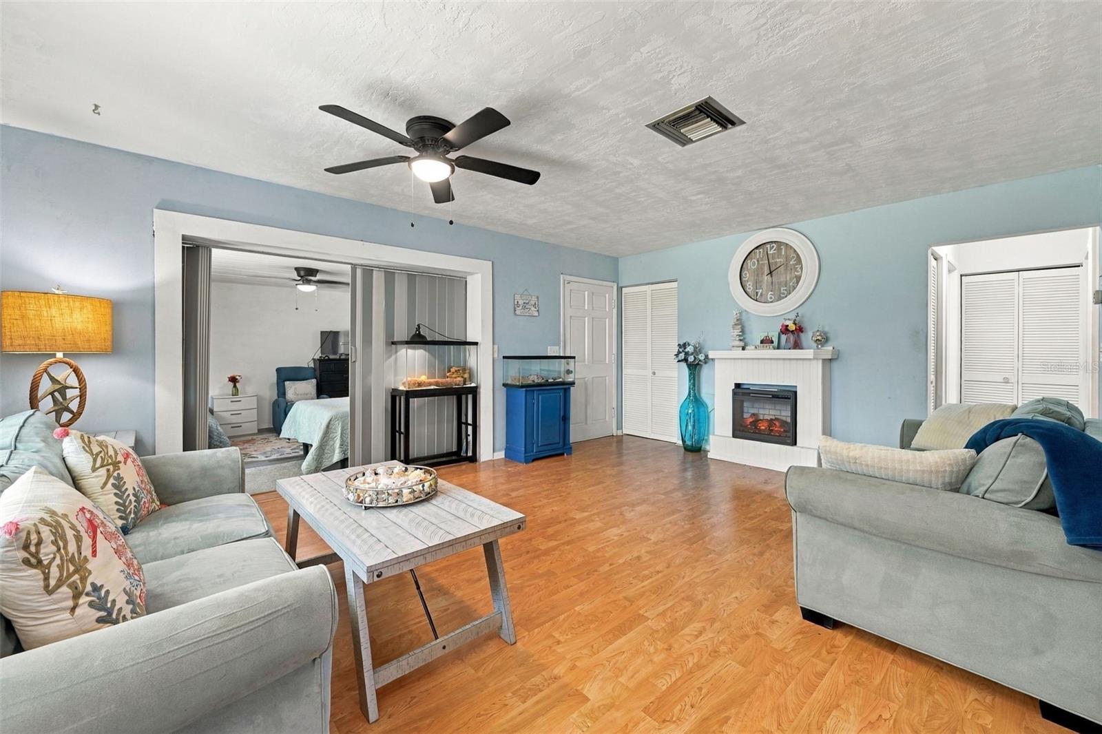 1069 Stillwater Ave, Spring Hill, FL 34606 photo