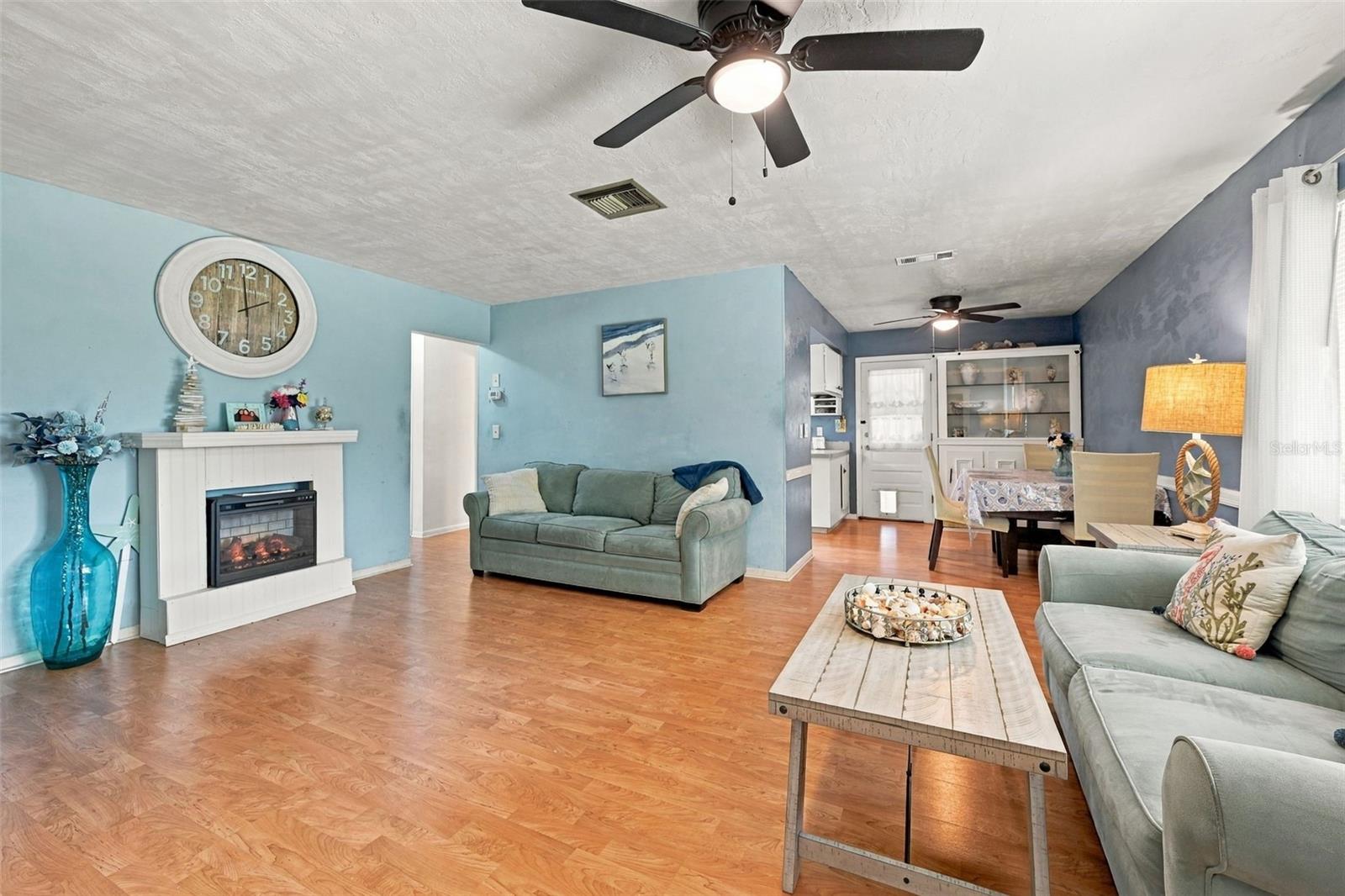 1069 Stillwater Ave, Spring Hill, FL 34606 photo