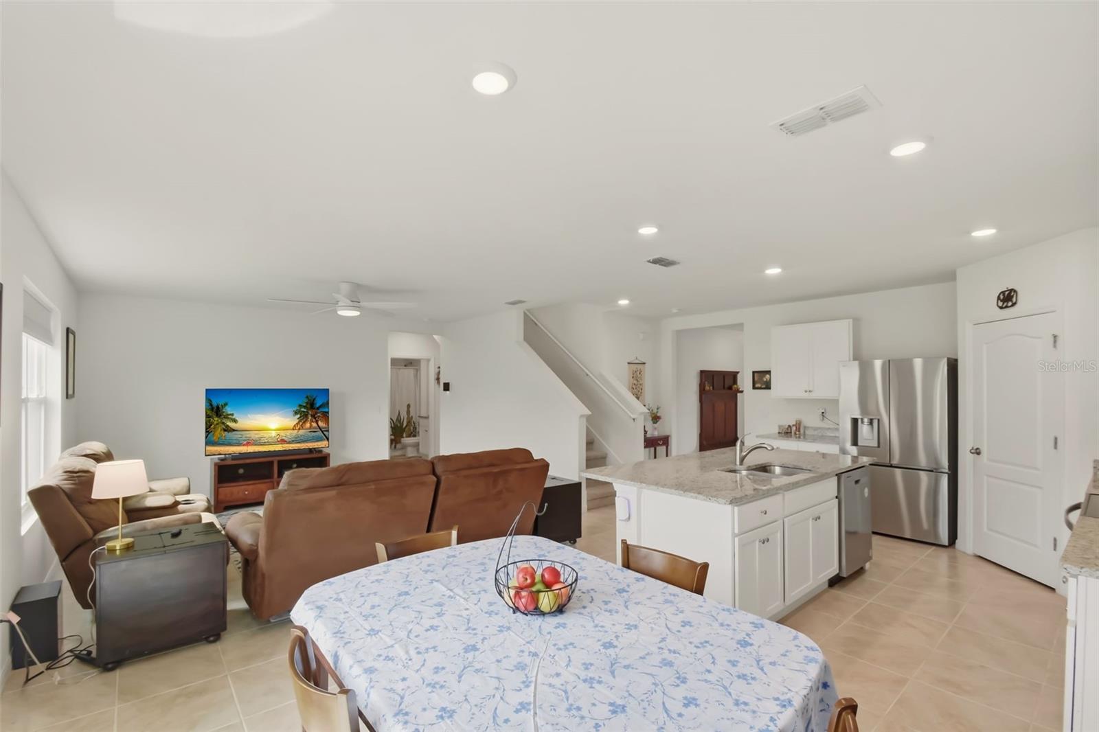 33428 Country House Dr, Sorrento, FL 32776 photo