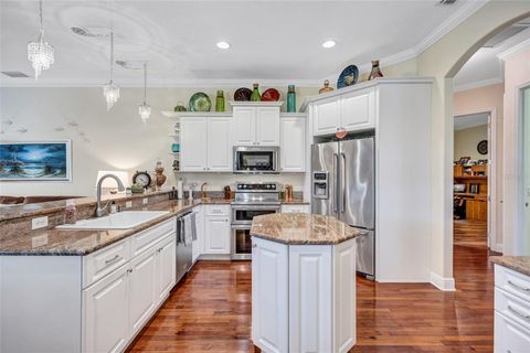Single Family Residence in ZEPHYRHILLS FL 5137 EPPING LANE 17.jpg