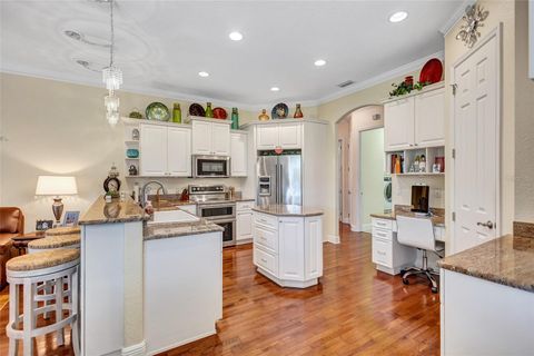 Single Family Residence in ZEPHYRHILLS FL 5137 EPPING LANE 16.jpg