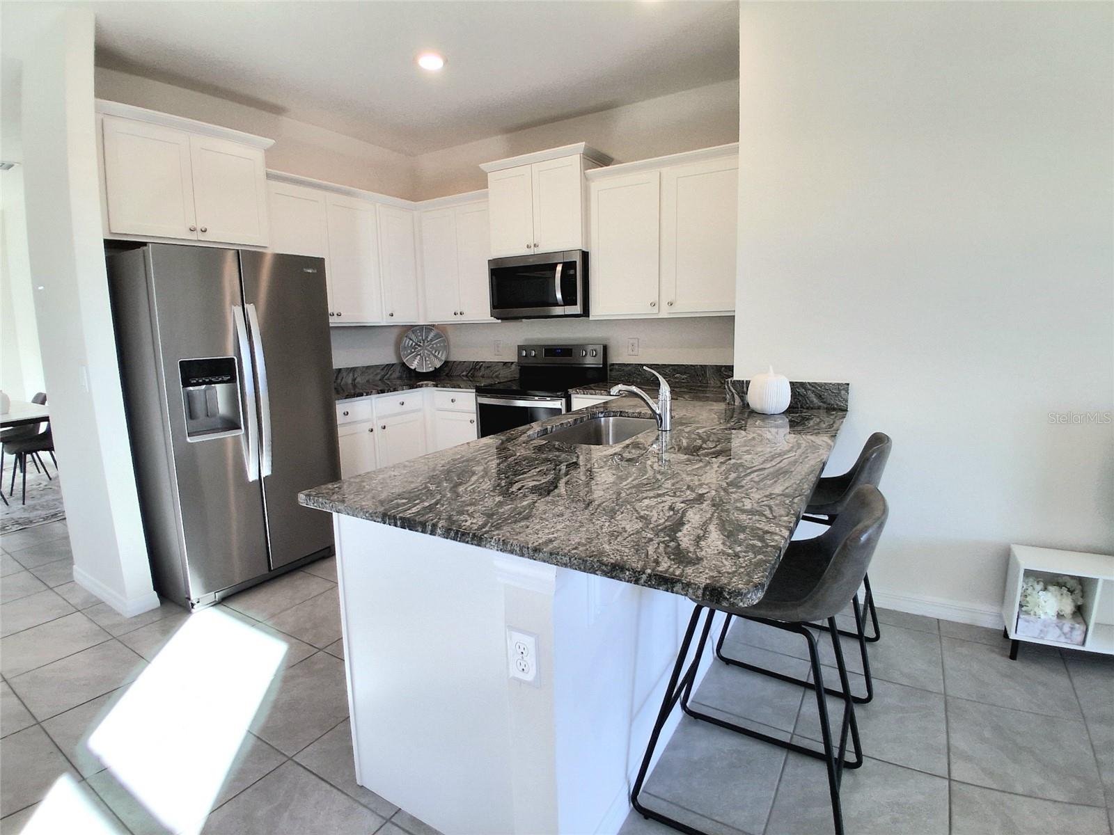 8072 Penrose Pl, Wildwood, FL 34785 photo