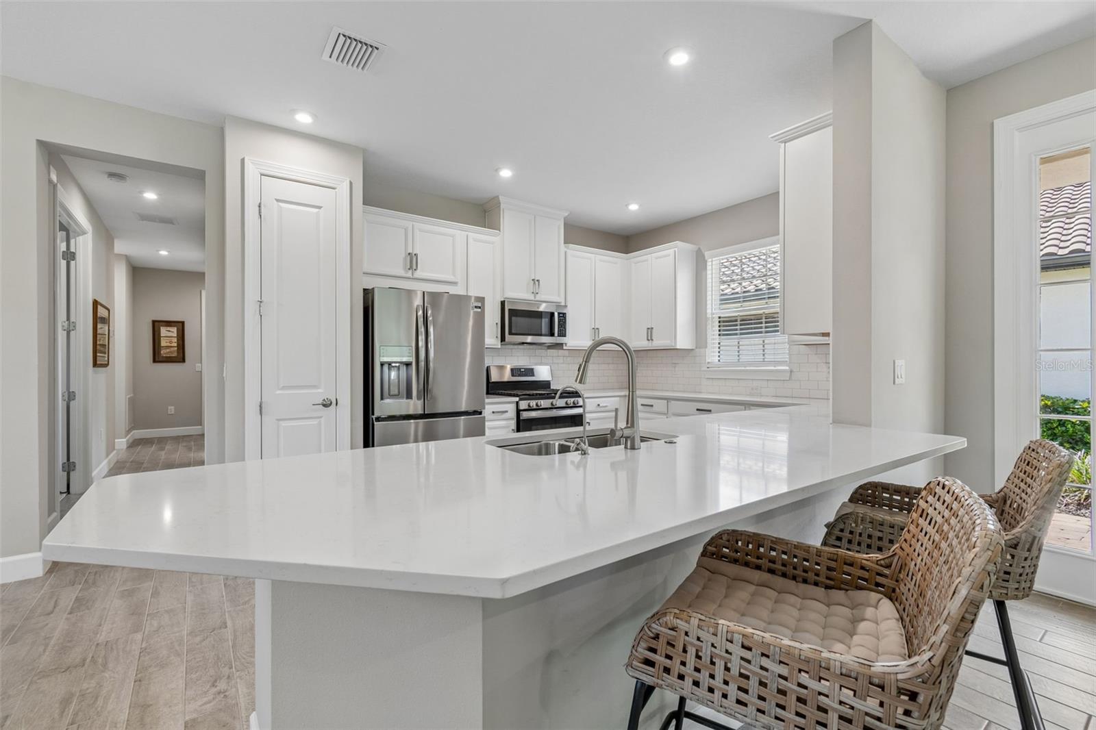 4333 Cairoli Ct, Wesley Chapel, FL 33543 photo