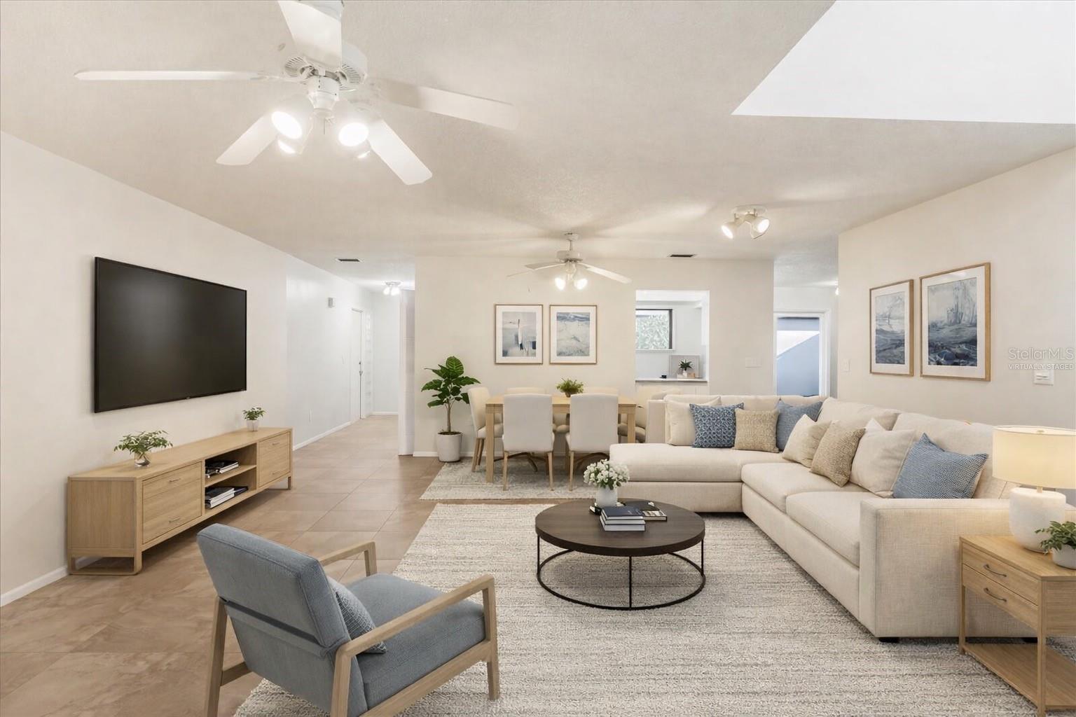 3820 Glen Oaks Manor Dr, Sarasota, FL 34232 photo