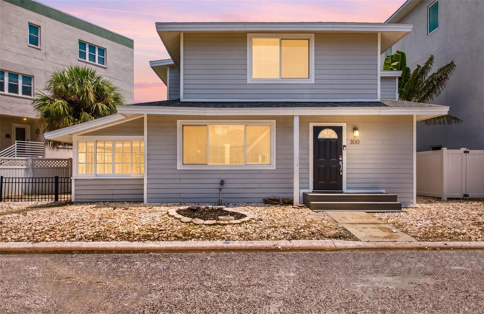 300 Bay Plz, Treasure Island, FL 33706 photo