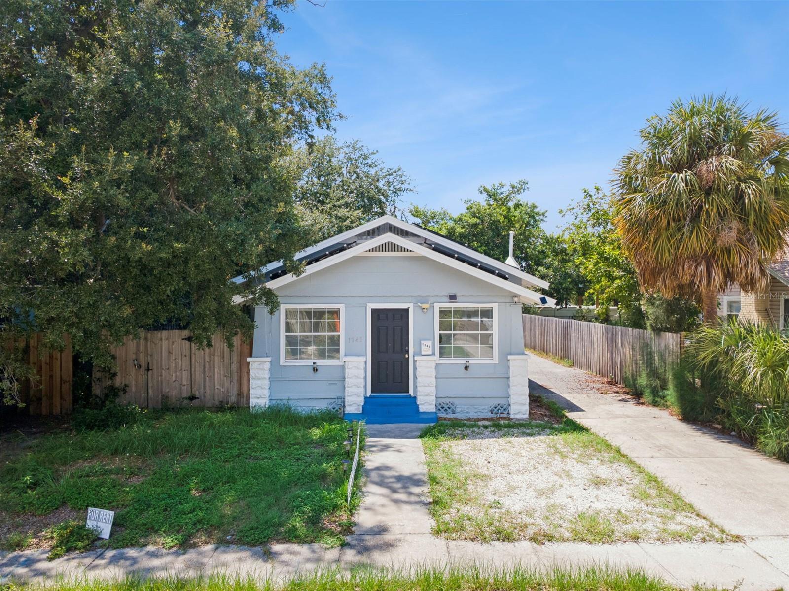 1743 Yale St, Saint Petersburg, FL 33712