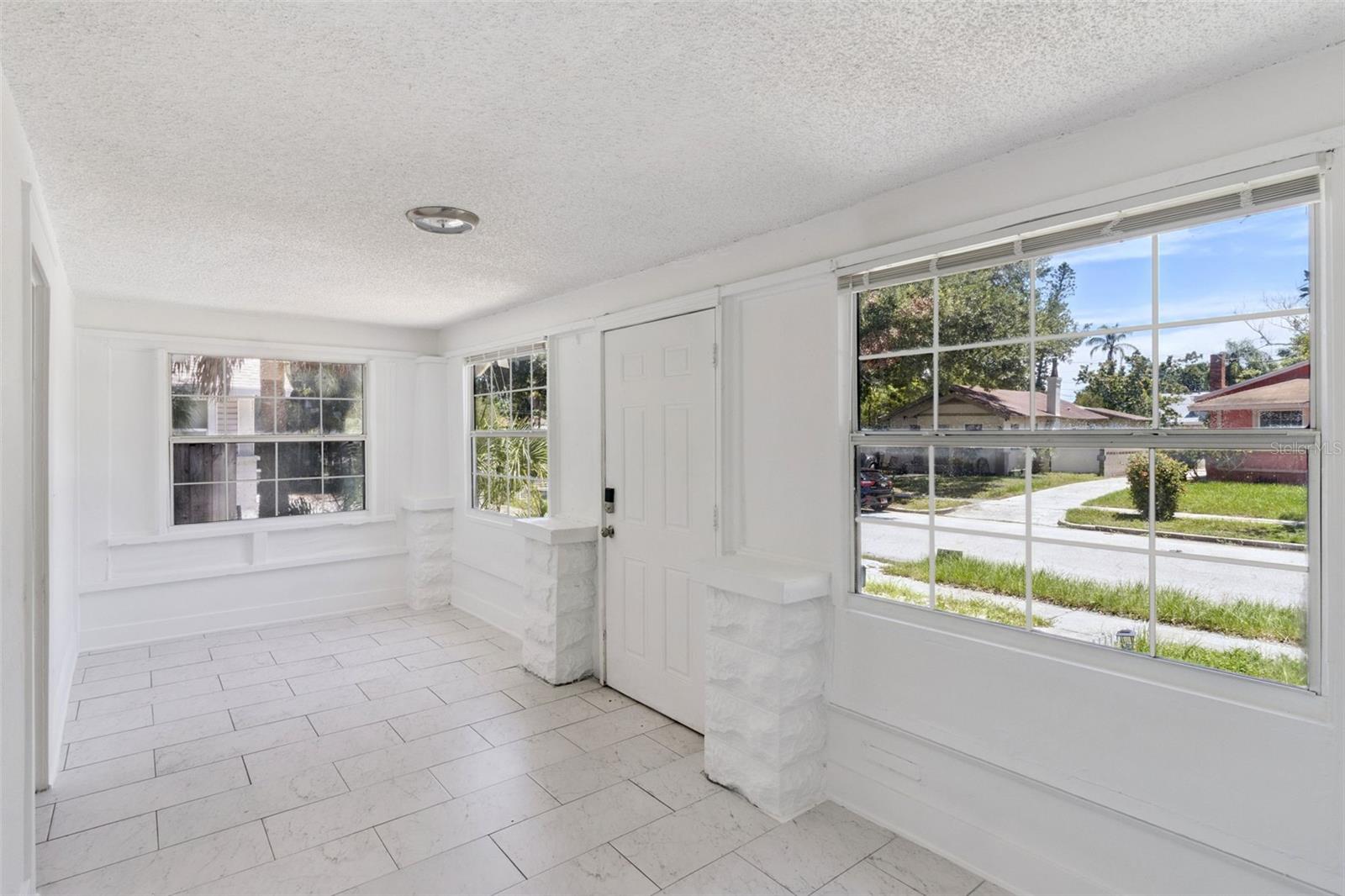 1743 Yale St, Saint Petersburg, FL 33712 photo