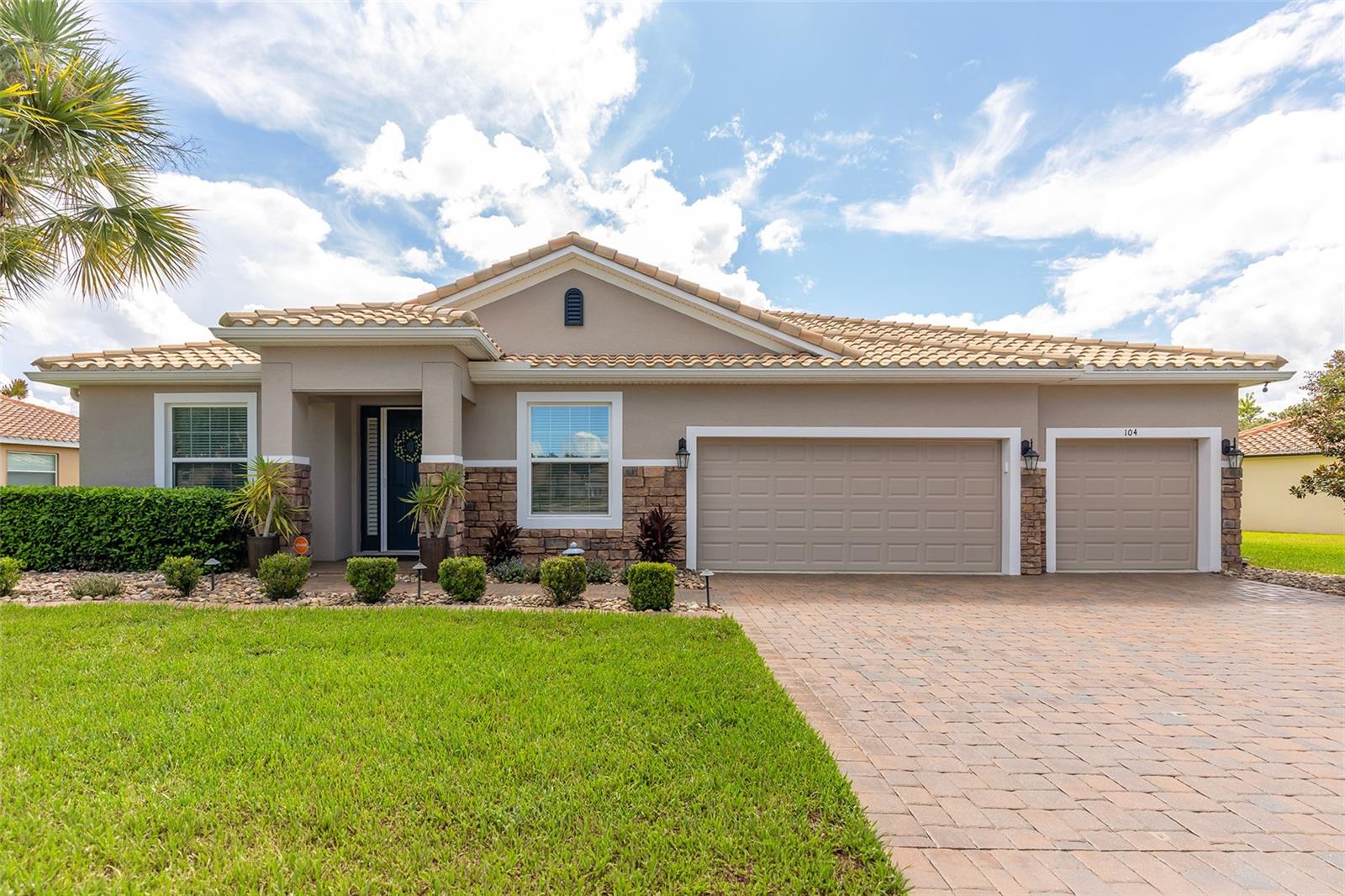 104 Casa Bella Blvd, Deland, FL 32724 photo
