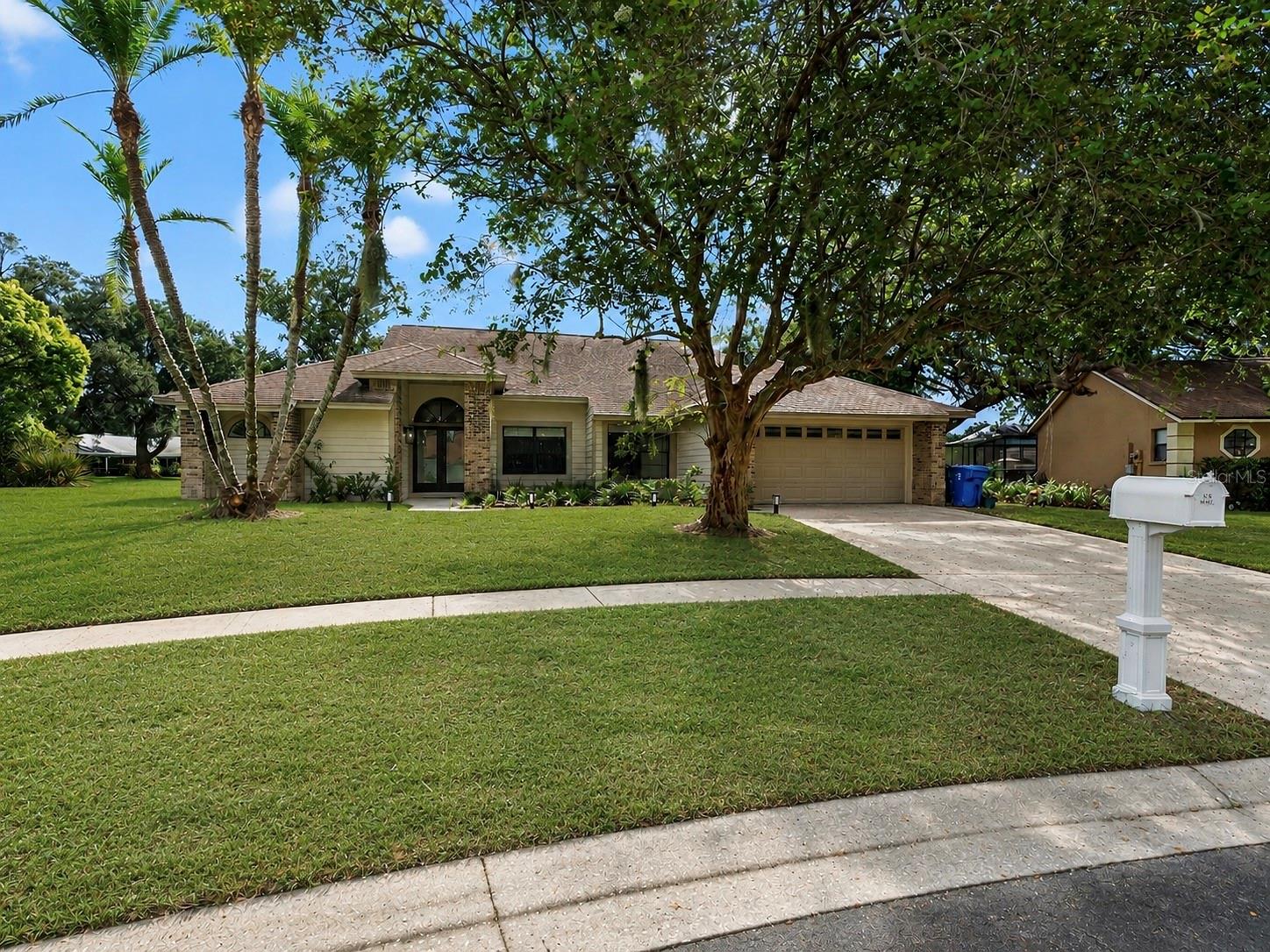 10428 Tara Dr, Riverview, FL 33578 photo